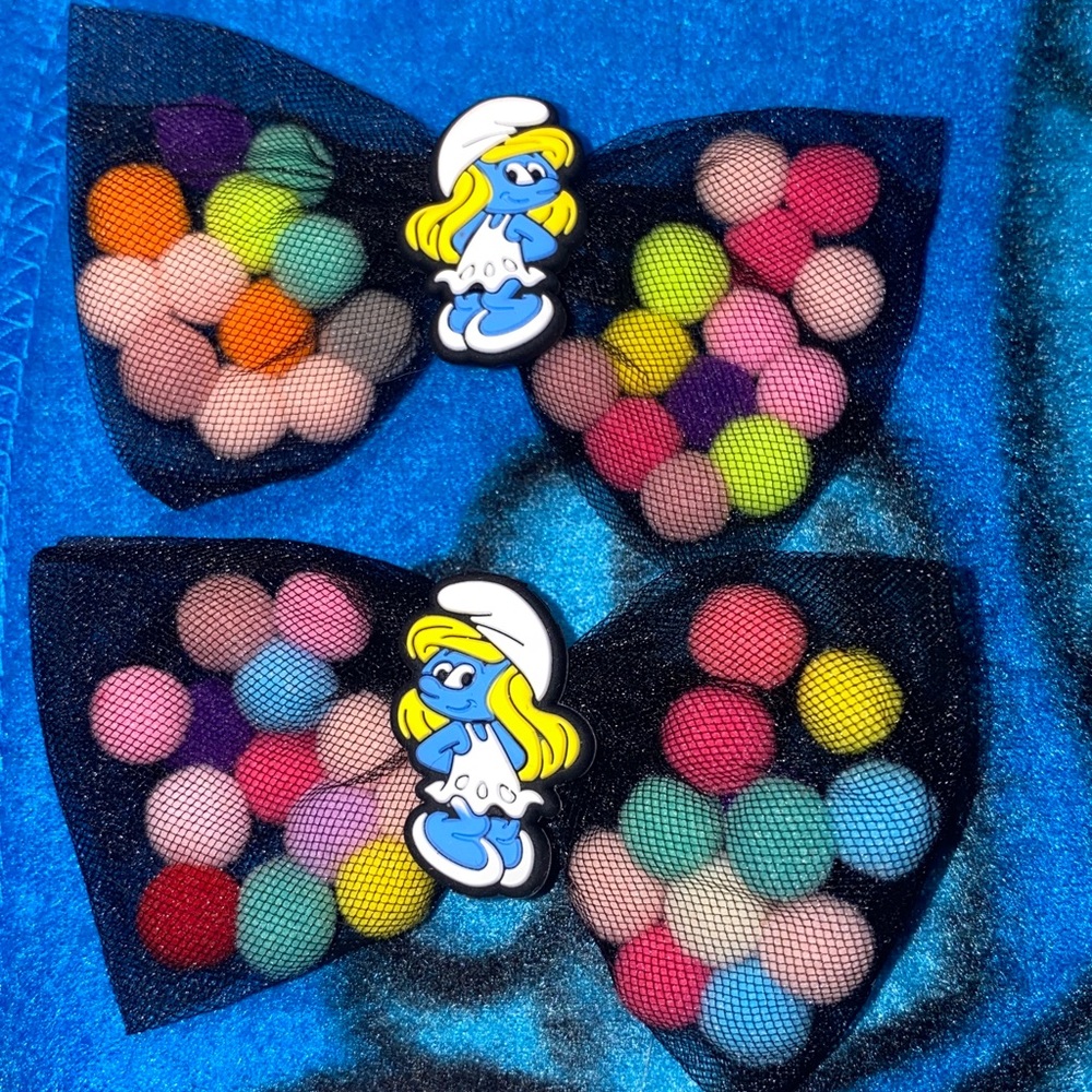 Smurfette black bow claw hair clip total 2
